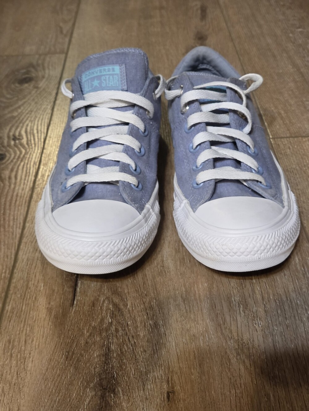 Converse Chuck Taylor All Star Madison Low Top (Women's Size 8.5)